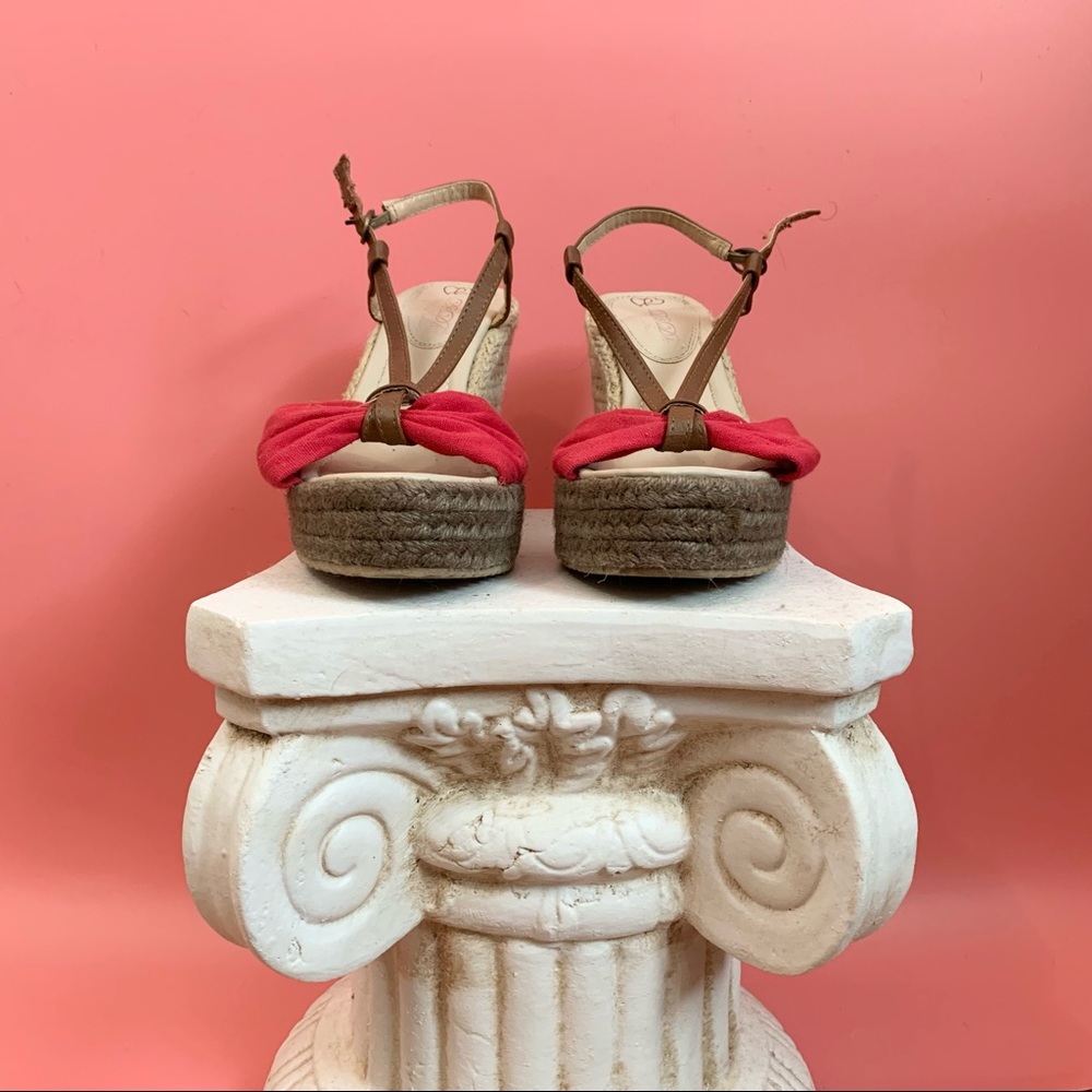 Split Color Espadrille Wedge With V strap